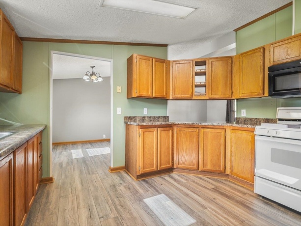 8652 Springwood, ROSCOE, Illinois 61073, 3 Bedrooms Bedrooms, ,2 BathroomsBathrooms,House,For Sale,Springwood,202603996