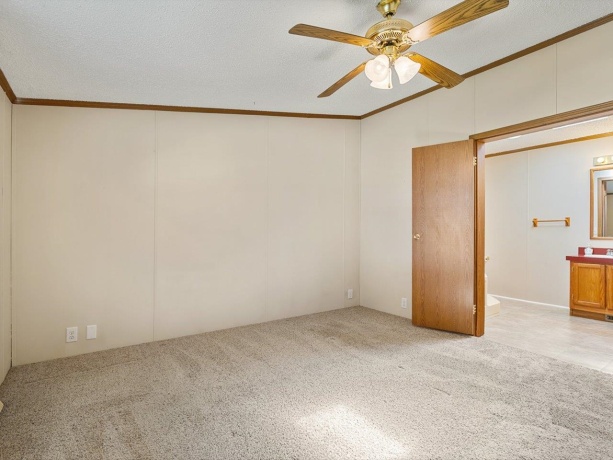 8652 Springwood, ROSCOE, Illinois 61073, 3 Bedrooms Bedrooms, ,2 BathroomsBathrooms,House,For Sale,Springwood,202603996