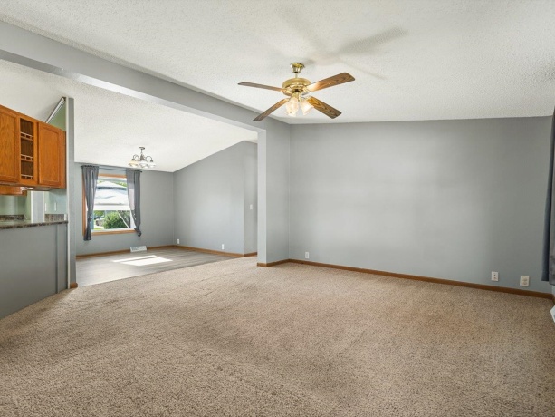 8652 Springwood, ROSCOE, Illinois 61073, 3 Bedrooms Bedrooms, ,2 BathroomsBathrooms,House,For Sale,Springwood,202603996