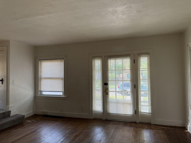 612 Ellis, ROCKFORD, Illinois 61103, 3 Bedrooms Bedrooms, ,1 BathroomBathrooms,House,For Sale,Ellis,202603998