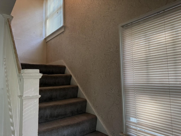 612 Ellis, ROCKFORD, Illinois 61103, 3 Bedrooms Bedrooms, ,1 BathroomBathrooms,House,For Sale,Ellis,202603998