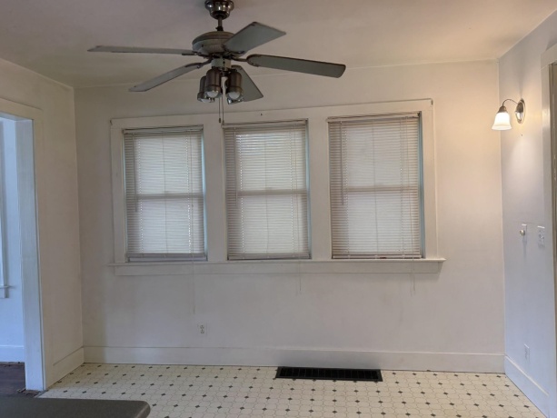612 Ellis, ROCKFORD, Illinois 61103, 3 Bedrooms Bedrooms, ,1 BathroomBathrooms,House,For Sale,Ellis,202603998