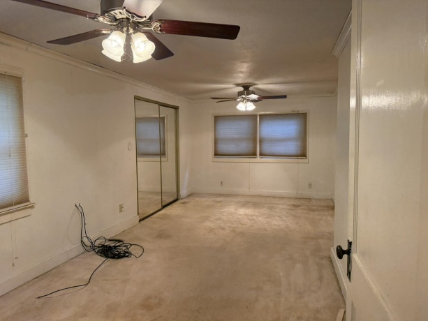 612 Ellis, ROCKFORD, Illinois 61103, 3 Bedrooms Bedrooms, ,1 BathroomBathrooms,House,For Sale,Ellis,202603998