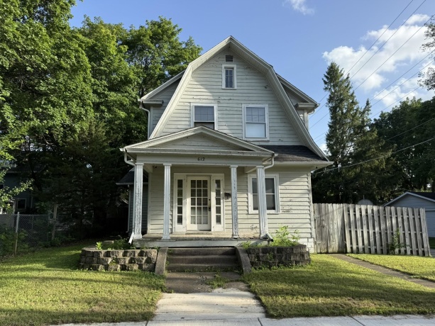 612 Ellis, ROCKFORD, Illinois 61103, 3 Bedrooms Bedrooms, ,1 BathroomBathrooms,House,For Sale,Ellis,202603998
