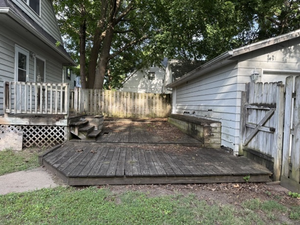 612 Ellis, ROCKFORD, Illinois 61103, 3 Bedrooms Bedrooms, ,1 BathroomBathrooms,House,For Sale,Ellis,202603998