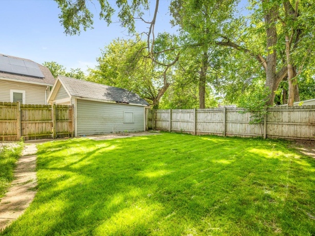 2026 Huffman, ROCKFORD, Illinois 61103, 3 Bedrooms Bedrooms, ,1 BathroomBathrooms,House,For Sale,Huffman,202603999
