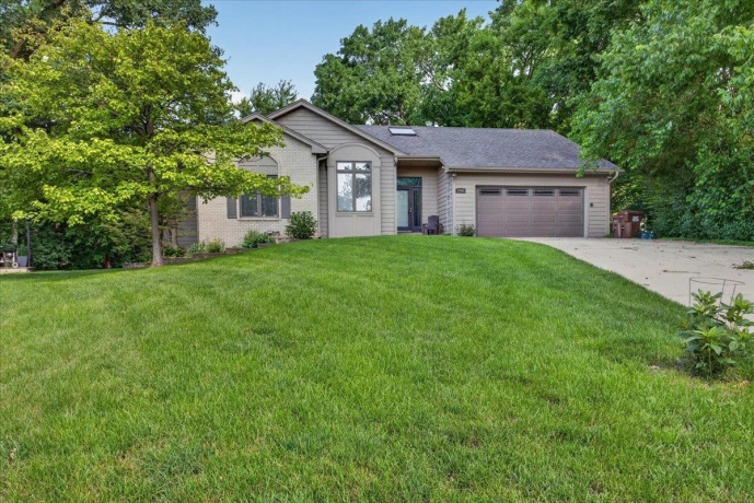 3708 Regal Ridge, ROCKFORD, Illinois 61114, 2 Bedrooms Bedrooms, ,2 BathroomsBathrooms,House,For Sale,Regal Ridge,202604000