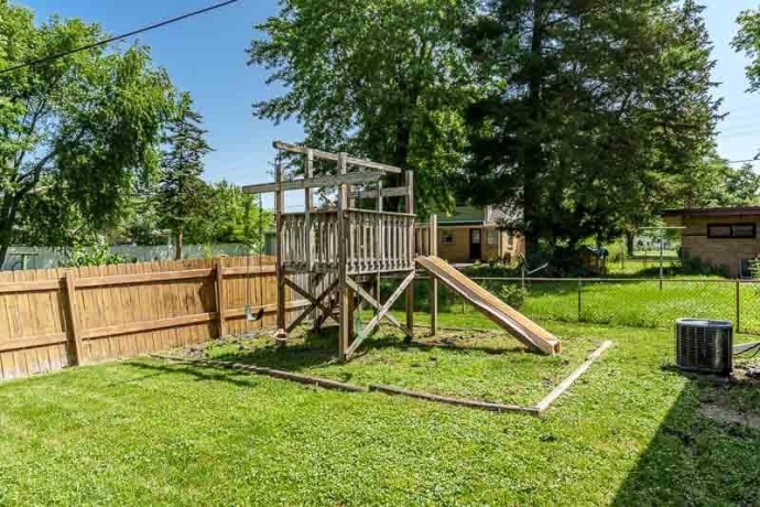 1809 Jonathan, ROCKFORD, Illinois 61103, 3 Bedrooms Bedrooms, ,1 BathroomBathrooms,House,For Sale,Jonathan,202604001