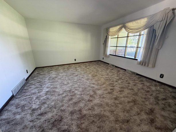 4975 Blackhawk, ROCKFORD, Illinois 61109, 3 Bedrooms Bedrooms, ,1 BathroomBathrooms,House,For Sale,Blackhawk,202604004