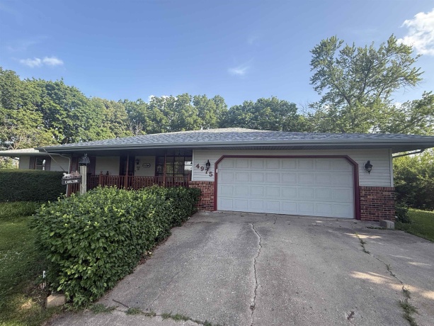 4975 Blackhawk, ROCKFORD, Illinois 61109, 3 Bedrooms Bedrooms, ,1 BathroomBathrooms,House,For Sale,Blackhawk,202604004