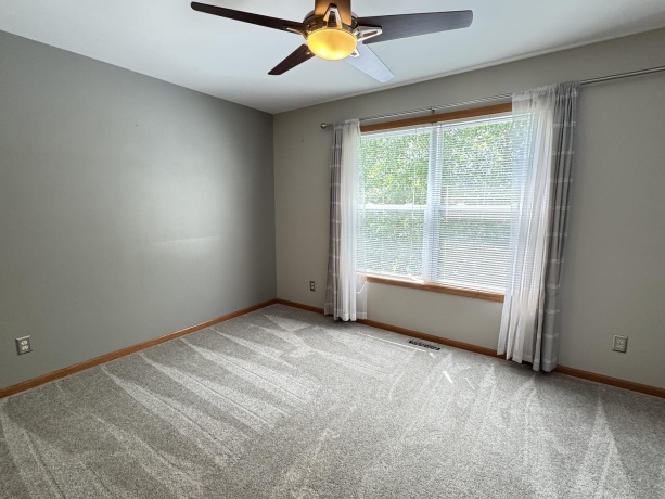 607 Jamestown, BELVIDERE, Illinois 61008, 4 Bedrooms Bedrooms, ,2 BathroomsBathrooms,House,For Sale,Jamestown,202604007