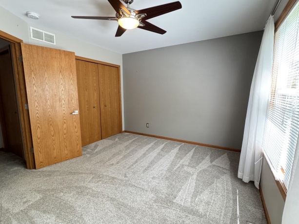 607 Jamestown, BELVIDERE, Illinois 61008, 4 Bedrooms Bedrooms, ,2 BathroomsBathrooms,House,For Sale,Jamestown,202604007