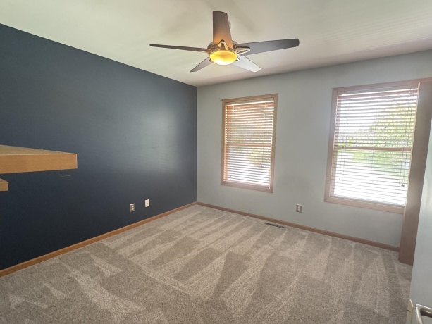 607 Jamestown, BELVIDERE, Illinois 61008, 4 Bedrooms Bedrooms, ,2 BathroomsBathrooms,House,For Sale,Jamestown,202604007