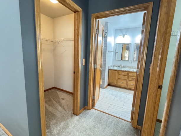 607 Jamestown, BELVIDERE, Illinois 61008, 4 Bedrooms Bedrooms, ,2 BathroomsBathrooms,House,For Sale,Jamestown,202604007