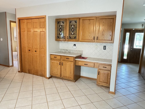 607 Jamestown, BELVIDERE, Illinois 61008, 4 Bedrooms Bedrooms, ,2 BathroomsBathrooms,House,For Sale,Jamestown,202604007