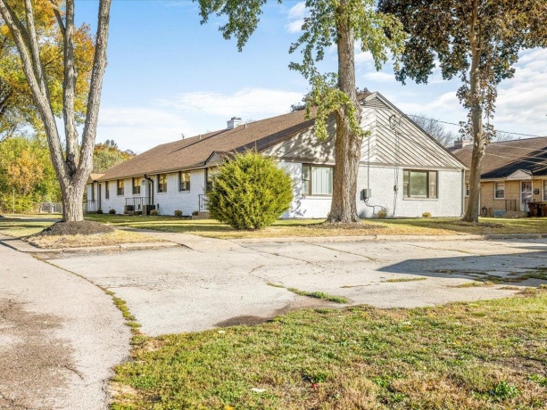 820 Cottage Grove, ROCKFORD, Illinois 61103, ,3 - 4 Units,For Sale,Cottage Grove,202604011