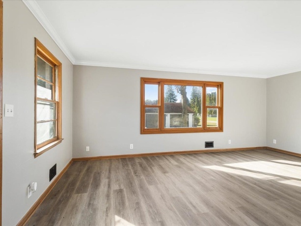 820 Cottage Grove, ROCKFORD, Illinois 61103, ,3 - 4 Units,For Sale,Cottage Grove,202604011