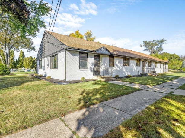 820 Cottage Grove, ROCKFORD, Illinois 61103, ,3 - 4 Units,For Sale,Cottage Grove,202604011