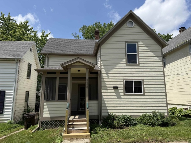 528 Harlem, FREEPORT, Illinois 61032, 2 Bedrooms Bedrooms, ,1 BathroomBathrooms,House,For Sale,Harlem,202604010
