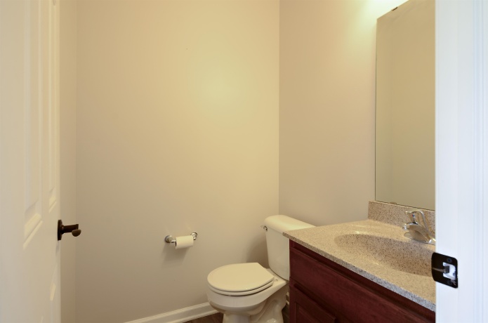2429 River Oaks, ROCKFORD, Illinois 61102, 2 Bedrooms Bedrooms, ,2 BathroomsBathrooms,Condominium,For Sale,River Oaks,202604015