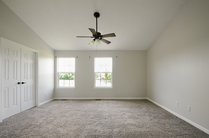 2429 River Oaks, ROCKFORD, Illinois 61102, 2 Bedrooms Bedrooms, ,2 BathroomsBathrooms,Condominium,For Sale,River Oaks,202604015