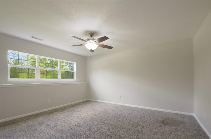 2429 River Oaks, ROCKFORD, Illinois 61102, 2 Bedrooms Bedrooms, ,2 BathroomsBathrooms,Condominium,For Sale,River Oaks,202604015