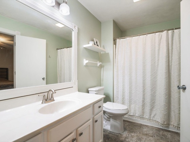 415 Staffordshire, POPLAR GROVE, Illinois 61065, 3 Bedrooms Bedrooms, ,1 BathroomBathrooms,House,For Sale,Staffordshire,202604013
