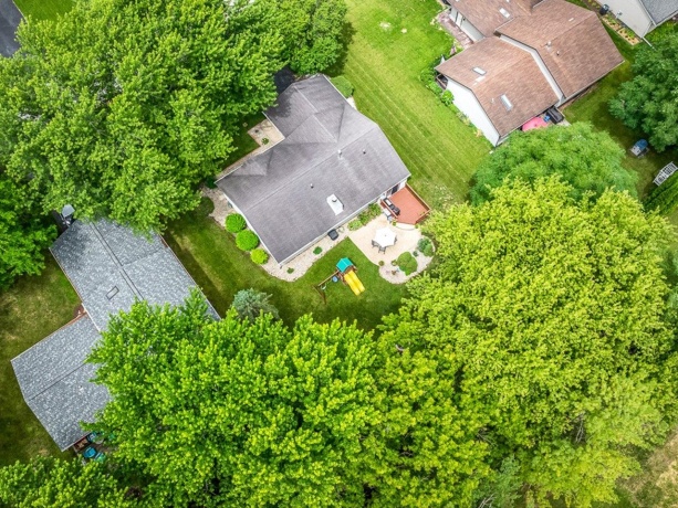415 Staffordshire, POPLAR GROVE, Illinois 61065, 3 Bedrooms Bedrooms, ,1 BathroomBathrooms,House,For Sale,Staffordshire,202604013