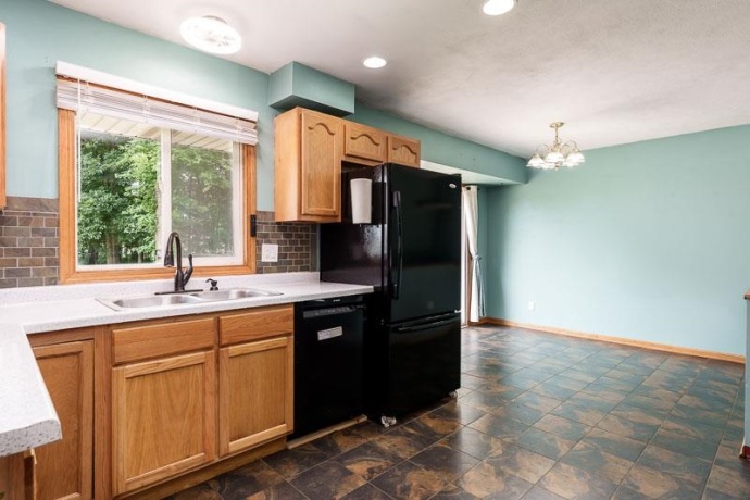 4636 Bobtail, ROCKFORD, Illinois 61109, 3 Bedrooms Bedrooms, ,2 BathroomsBathrooms,House,For Sale,Bobtail,202604016