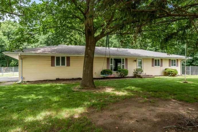 4636 Bobtail, ROCKFORD, Illinois 61109, 3 Bedrooms Bedrooms, ,2 BathroomsBathrooms,House,For Sale,Bobtail,202604016