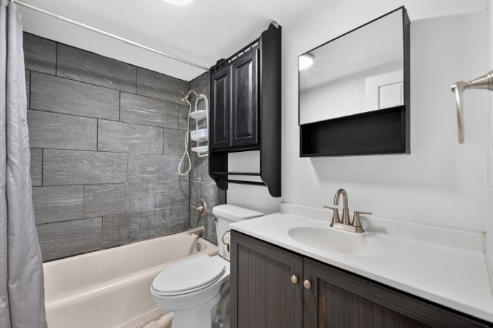 2191 Toms, ROCKFORD, Illinois 61109, 2 Bedrooms Bedrooms, ,1 BathroomBathrooms,House,For Sale,Toms,202604017