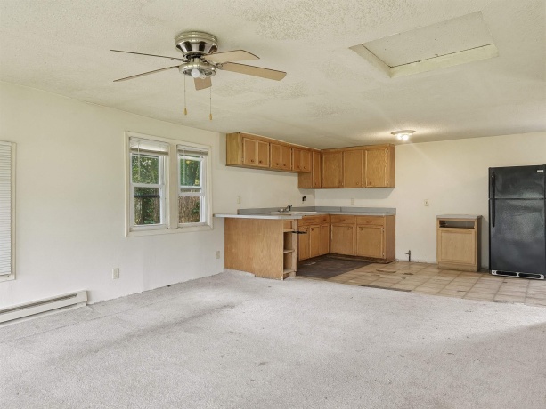 616 Fairview, SOUTH BELOIT, Illinois 61080, 3 Bedrooms Bedrooms, ,1 BathroomBathrooms,House,For Sale,Fairview,202604018
