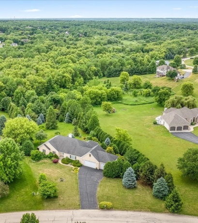 12754 Overlook, ROSCOE, Illinois 61073, 4 Bedrooms Bedrooms, ,2 BathroomsBathrooms,House,For Sale,Overlook,202603473