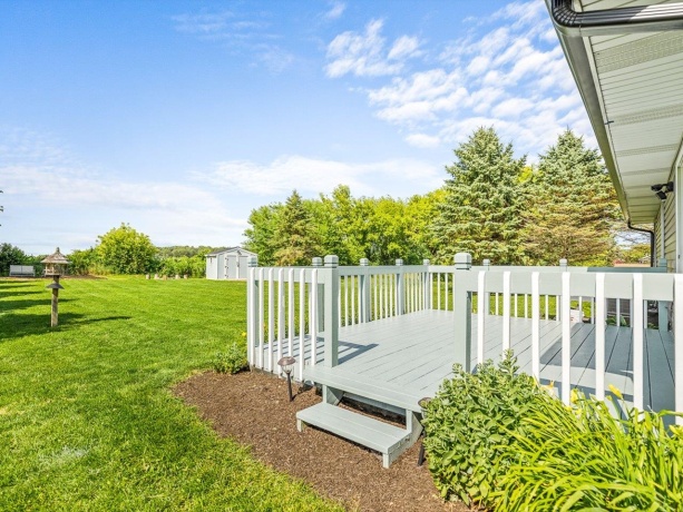 207 Tamarack Hollow, POPLAR GROVE, Illinois 61065, 3 Bedrooms Bedrooms, ,2 BathroomsBathrooms,House,For Sale,Tamarack Hollow,202604020