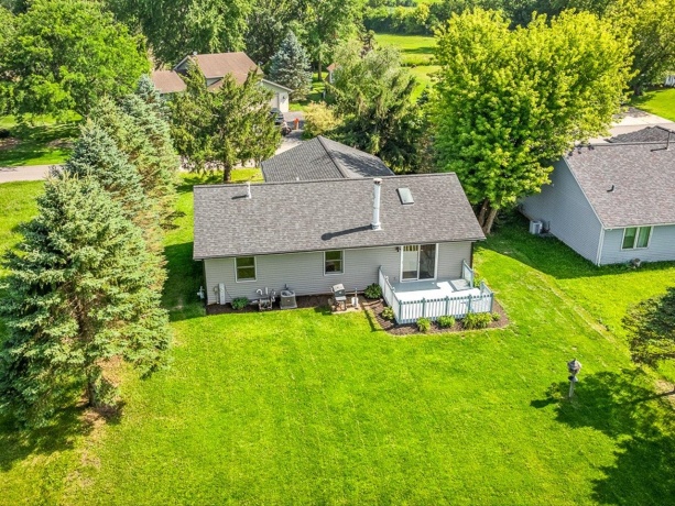 207 Tamarack Hollow, POPLAR GROVE, Illinois 61065, 3 Bedrooms Bedrooms, ,2 BathroomsBathrooms,House,For Sale,Tamarack Hollow,202604020