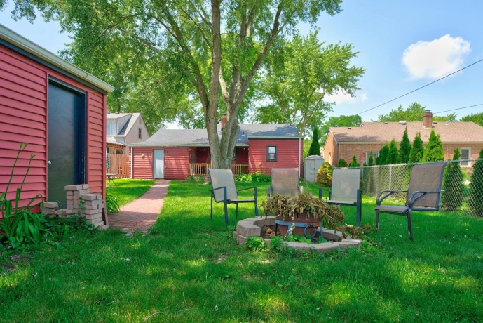 5021 Arlington, LOVES PARK, Illinois 61111, 3 Bedrooms Bedrooms, ,2 BathroomsBathrooms,House,For Sale,Arlington,202604021
