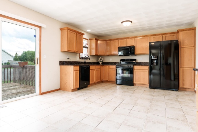 2987 Vaughndale, MACHESNEY PARK, Illinois 61115, 4 Bedrooms Bedrooms, ,2 BathroomsBathrooms,House,For Sale,Vaughndale,202604024