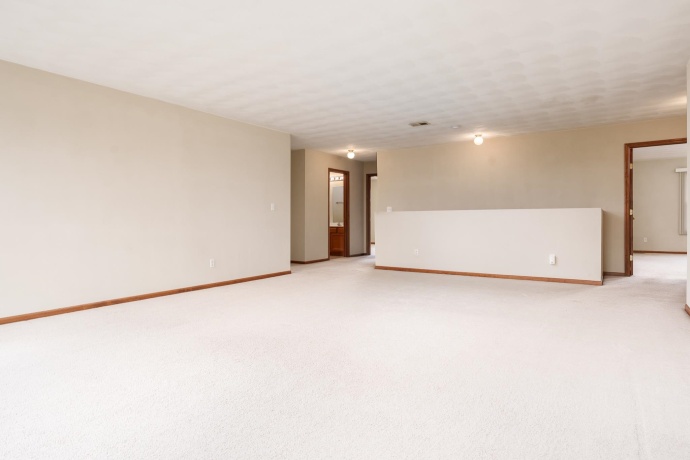 2987 Vaughndale, MACHESNEY PARK, Illinois 61115, 4 Bedrooms Bedrooms, ,2 BathroomsBathrooms,House,For Sale,Vaughndale,202604024