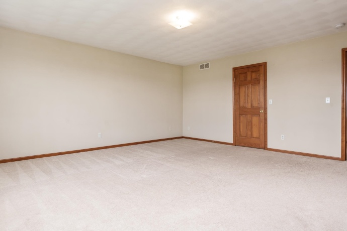 2987 Vaughndale, MACHESNEY PARK, Illinois 61115, 4 Bedrooms Bedrooms, ,2 BathroomsBathrooms,House,For Sale,Vaughndale,202604024