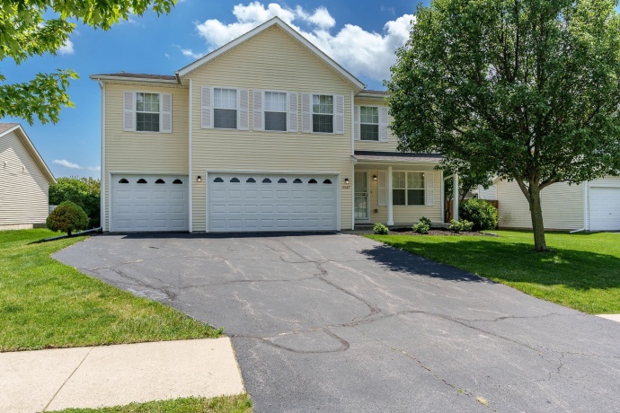 2987 Vaughndale, MACHESNEY PARK, Illinois 61115, 4 Bedrooms Bedrooms, ,2 BathroomsBathrooms,House,For Sale,Vaughndale,202604024