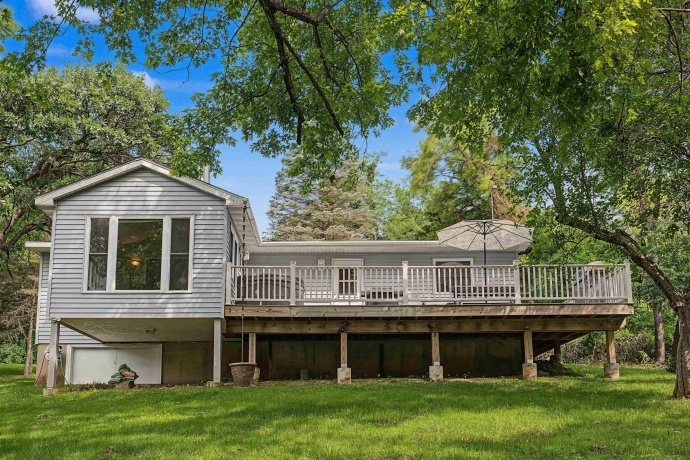 8A285 Madison, APPLE RIVER, Illinois 61001, 2 Bedrooms Bedrooms, ,House,For Sale,Madison,202604027