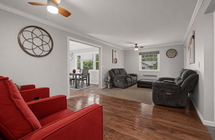 8A285 Madison, APPLE RIVER, Illinois 61001, 2 Bedrooms Bedrooms, ,House,For Sale,Madison,202604027