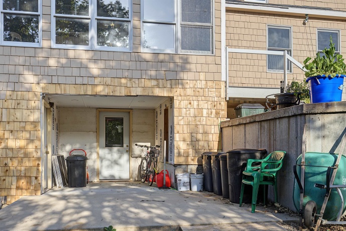 652 US Highway 20 E, ELIZABETH, Illinois 61028, 10 Bedrooms Bedrooms, ,10 BathroomsBathrooms,House,For Sale,US Highway 20 E,202604028