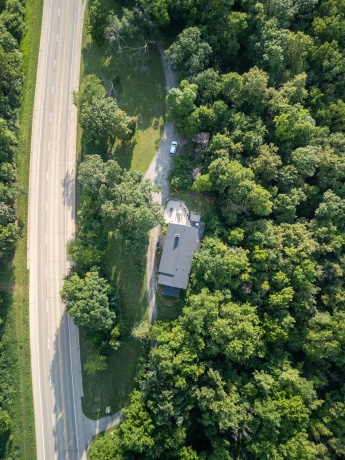 652 US Highway 20 E, ELIZABETH, Illinois 61028, 10 Bedrooms Bedrooms, ,10 BathroomsBathrooms,House,For Sale,US Highway 20 E,202604028