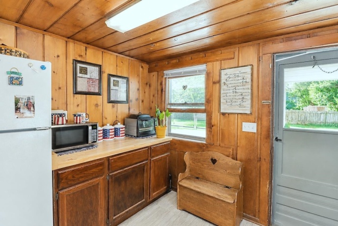 130 Adams, SOUTH BELOIT, Illinois 61080, 2 Bedrooms Bedrooms, ,1 BathroomBathrooms,House,For Sale,Adams,202604030