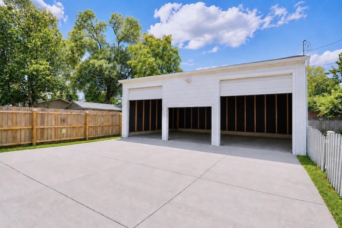130 Adams, SOUTH BELOIT, Illinois 61080, 2 Bedrooms Bedrooms, ,1 BathroomBathrooms,House,For Sale,Adams,202604030