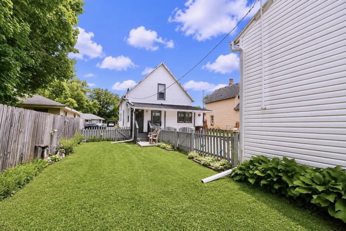 130 Adams, SOUTH BELOIT, Illinois 61080, 2 Bedrooms Bedrooms, ,1 BathroomBathrooms,House,For Sale,Adams,202604030