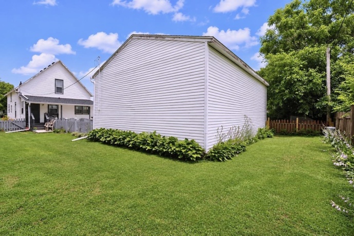 130 Adams, SOUTH BELOIT, Illinois 61080, 2 Bedrooms Bedrooms, ,1 BathroomBathrooms,House,For Sale,Adams,202604030