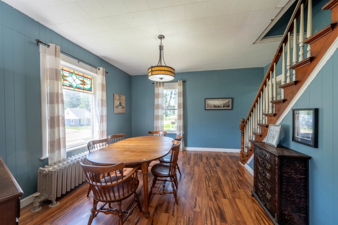 410 Dixon, POLO, Illinois 61064, 4 Bedrooms Bedrooms, ,1 BathroomBathrooms,House,For Sale,Dixon,202604032