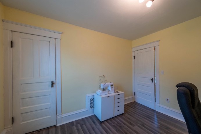 410 Dixon, POLO, Illinois 61064, 4 Bedrooms Bedrooms, ,1 BathroomBathrooms,House,For Sale,Dixon,202604032